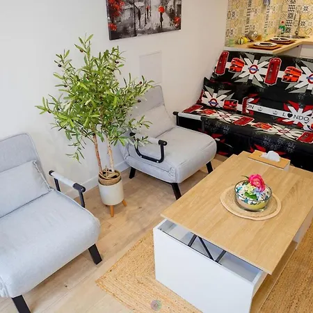 Castle Breeze Apartment Noisiel